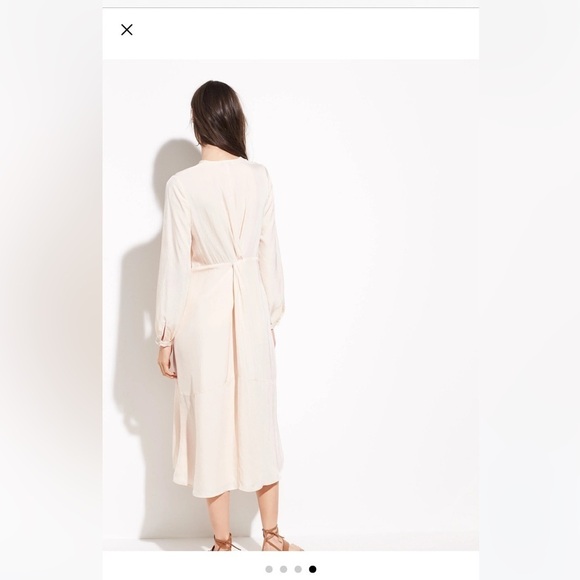 Vince. Twist Drape Long Sleeve Dress in Oat Blush Size 12 - Picture 13 of 16